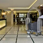 Turim Av. Liberdade Hotel 4*