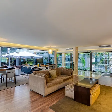 Turim Av. Liberdade Hotel 4*