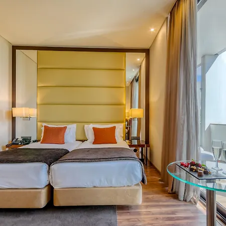 Turim Av. Liberdade 4* Lissabon