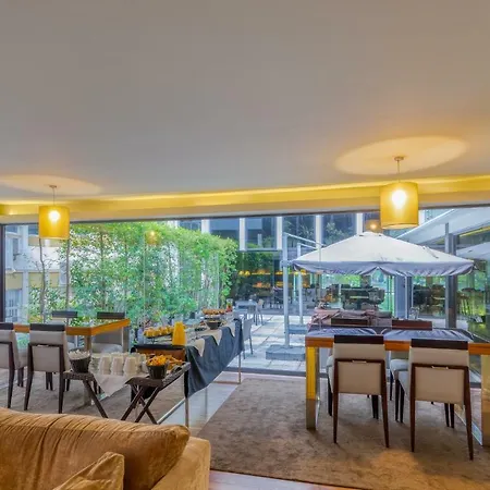Turim Av. Liberdade 4* Lissabon